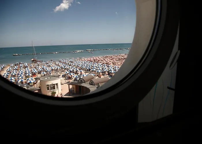 Splendid MareAlbergo